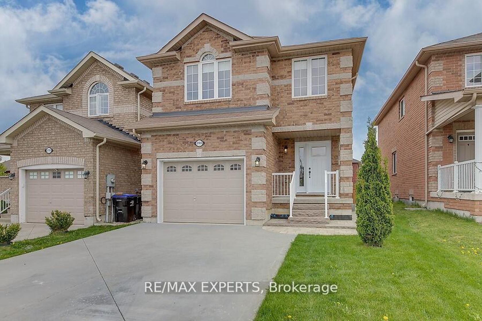 2104 Galloway Street, Alcona, Innisfil photo number 2 2104 Galloway Street, Alcona, Innisfil photo number 2