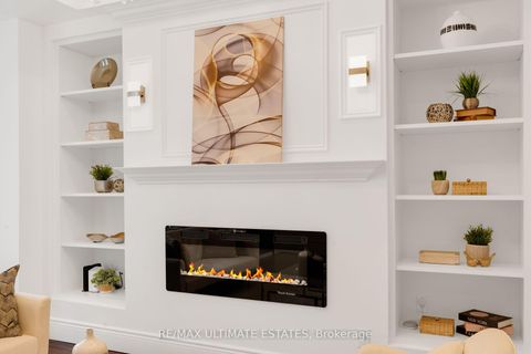 Photo 9 at 290 Bathurst Street, Bellwoods, Toronto