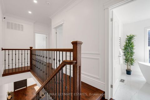 Photo 24 at 290 Bathurst Street, Bellwoods, Toronto