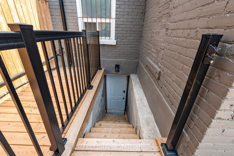 Photo 42 at 290 Bathurst Street, Bellwoods, Toronto
