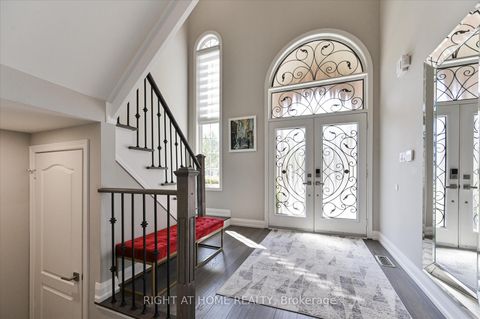 Photo 4 at 250 Rivermill Crescent, Patterson, Vaughan