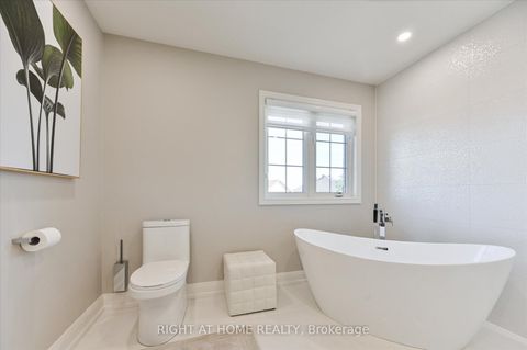 Photo 25 at 250 Rivermill Crescent, Patterson, Vaughan
