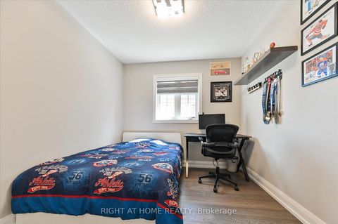 Photo 26 at 250 Rivermill Crescent, Patterson, Vaughan