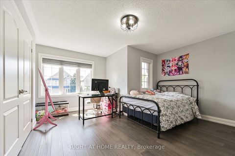 Photo 27 at 250 Rivermill Crescent, Patterson, Vaughan