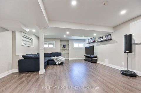 Photo 31 at 250 Rivermill Crescent, Patterson, Vaughan