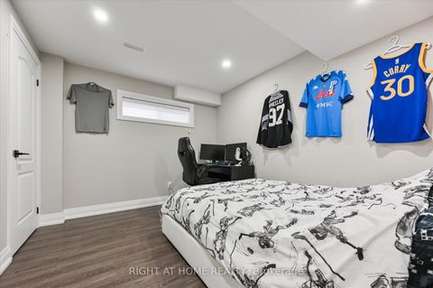 Photo 33 at 250 Rivermill Crescent, Patterson, Vaughan