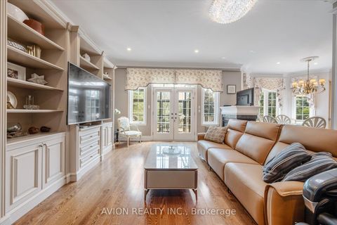 Photo 6 at 37 Frybrook Crescent, Bayview Hill, Richmond Hill Photo 6 at 37 Frybrook Crescent, Bayview Hill, Richmond Hill