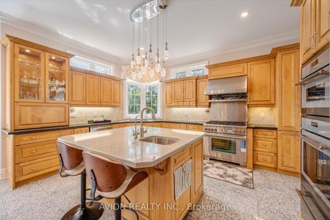 Photo 12 at 37 Frybrook Crescent, Bayview Hill, Richmond Hill Photo 12 at 37 Frybrook Crescent, Bayview Hill, Richmond Hill