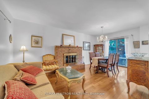 Photo 7 at 34 Mccallum Drive, North Richvale, Richmond Hill