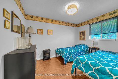 Photo 30 at 34 Mccallum Drive, North Richvale, Richmond Hill