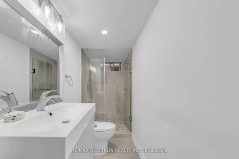 Photo 38 at 34 Mccallum Drive, North Richvale, Richmond Hill