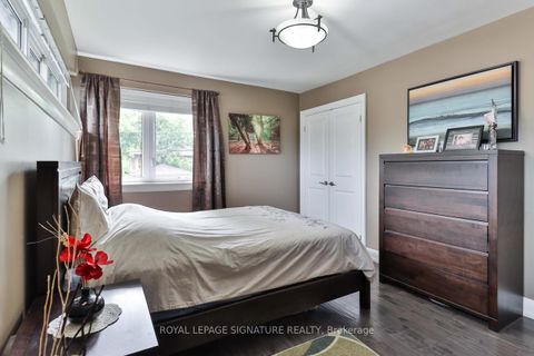 Photo 11 at 76 Berkinshaw Crescent, Don Mills, Toronto