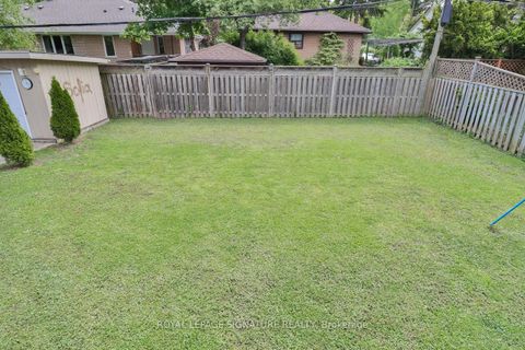 Photo 23 at 76 Berkinshaw Crescent, Don Mills, Toronto