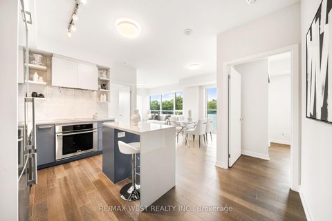 Photo 2 at 511 - 1830 Bloor Street W, High Park North, Toronto