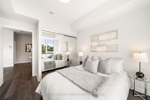 Photo 11 at 511 - 1830 Bloor Street W, High Park North, Toronto