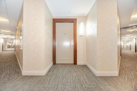 Photo 3 at 220 - 2396 Major Mackenzie Drive W, Maple, Vaughan