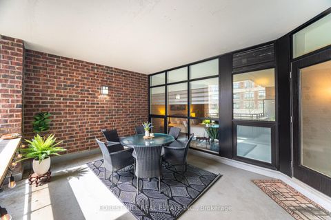 Photo 26 at 220 - 2396 Major Mackenzie Drive W, Maple, Vaughan