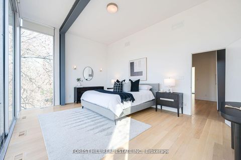 Photo 18 at 561 Arlington Avenue, Cedarvale, Toronto
