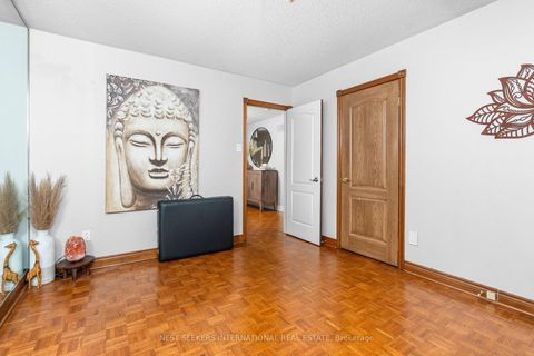 Photo 20 at 86 Bellona Street, West Woodbridge, Vaughan