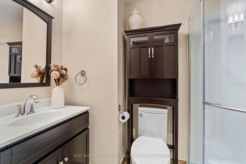 Photo 36 at 86 Bellona Street, West Woodbridge, Vaughan