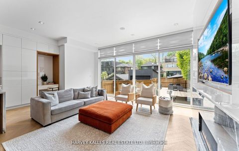 Photo 11 at 31 Kilbarry Road, St. Clair, Toronto