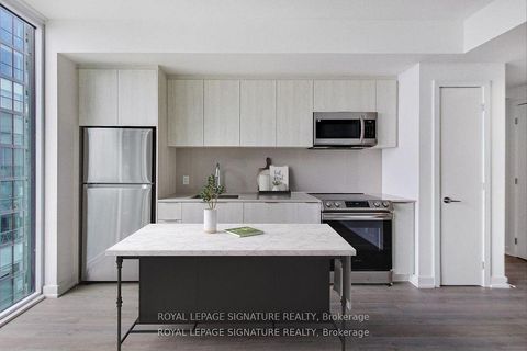 Photo 1 at 3408 - 357 King Street W, Waterfront Communities C1, Toronto