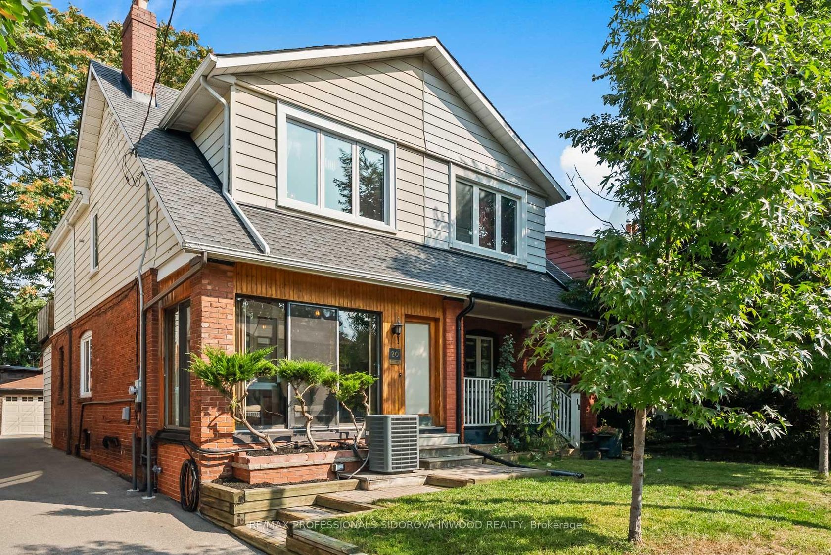 20 Webb Avenue, Bloor West Village, Toronto 