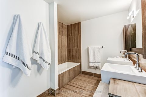 Photo 16 at 4005 - 88 Blue Jays Way, Waterfront Communities C1, Toronto