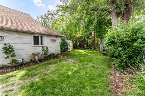 Photo 28 at 182 Park Lawn Road, Queensway, Toronto