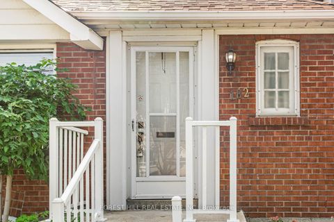 Photo 42 at 182 Park Lawn Road, Queensway, Toronto