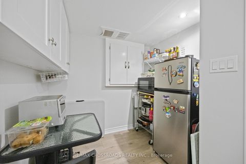 Photo 10 at 118 Mary Chapman Boulevard, Pelmo Park W5, Toronto