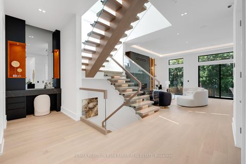 Photo 13 at 126 Santa Barbara Road, Willowdale West, Toronto