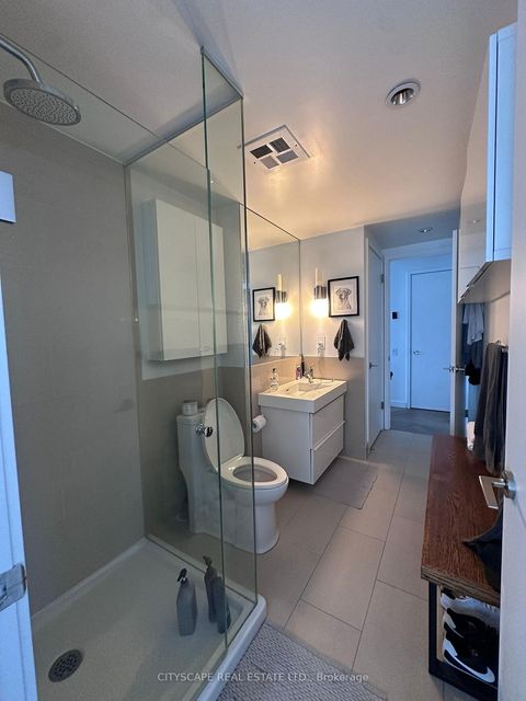 Photo 13 at 702 - 70 Distillery Lane, Waterfront Communities C8, Toronto
