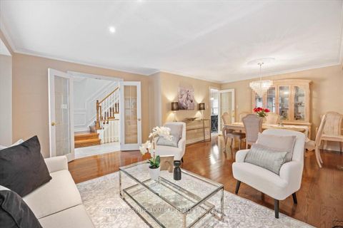 Photo 15 at 193 Glenmanor Way, Yorkhill, Vaughan