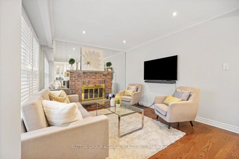 Photo 21 at 193 Glenmanor Way, Yorkhill, Vaughan