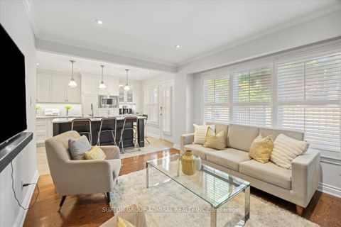 Photo 23 at 193 Glenmanor Way, Yorkhill, Vaughan