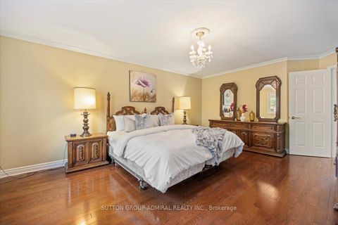 Photo 28 at 193 Glenmanor Way, Yorkhill, Vaughan