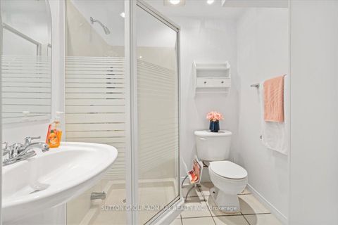 Photo 42 at 193 Glenmanor Way, Yorkhill, Vaughan