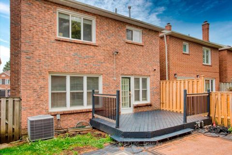 Photo 44 at 193 Glenmanor Way, Yorkhill, Vaughan