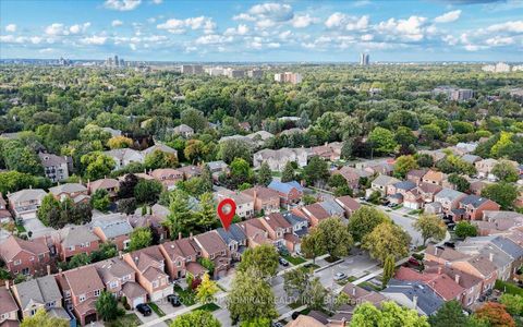 Photo 49 at 193 Glenmanor Way, Yorkhill, Vaughan