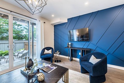 Photo 4 at 87 Glenngarry Crescent, Rural Vaughan, Vaughan