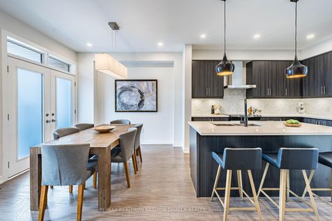 Photo 6 at 87 Glenngarry Crescent, Rural Vaughan, Vaughan