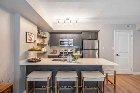 Photo 7 at 111 - 9 Foundry Avenue, Junction, Toronto