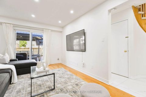 Photo 18 at 11 Valley Centre Drive, Rouge E11, Toronto