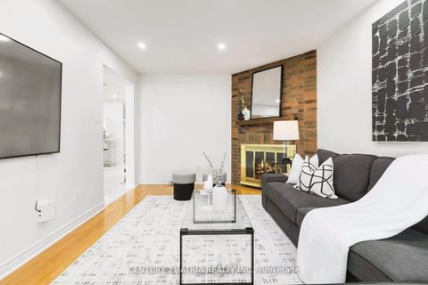 Photo 19 at 11 Valley Centre Drive, Rouge E11, Toronto