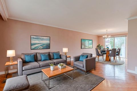 Photo 1 at 39 Frith Road, Jane Heights, Toronto