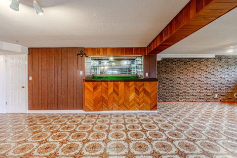 Photo 12 at 39 Frith Road, Jane Heights, Toronto