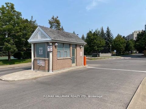 Photo 3 at 503 - 1720 Eglinton Avenue E, Victoria Village, Toronto