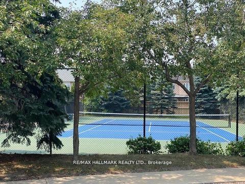 Photo 4 at 503 - 1720 Eglinton Avenue E, Victoria Village, Toronto