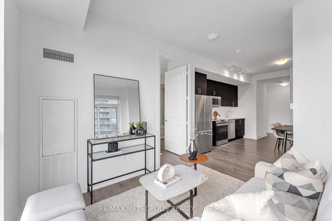 Photo 10 at 403 - 10 Meadowglen Place, Woburn, Toronto